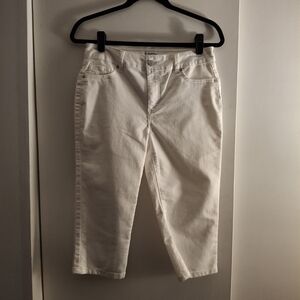 d. jeans Women's White Ankle Cropped Jeans